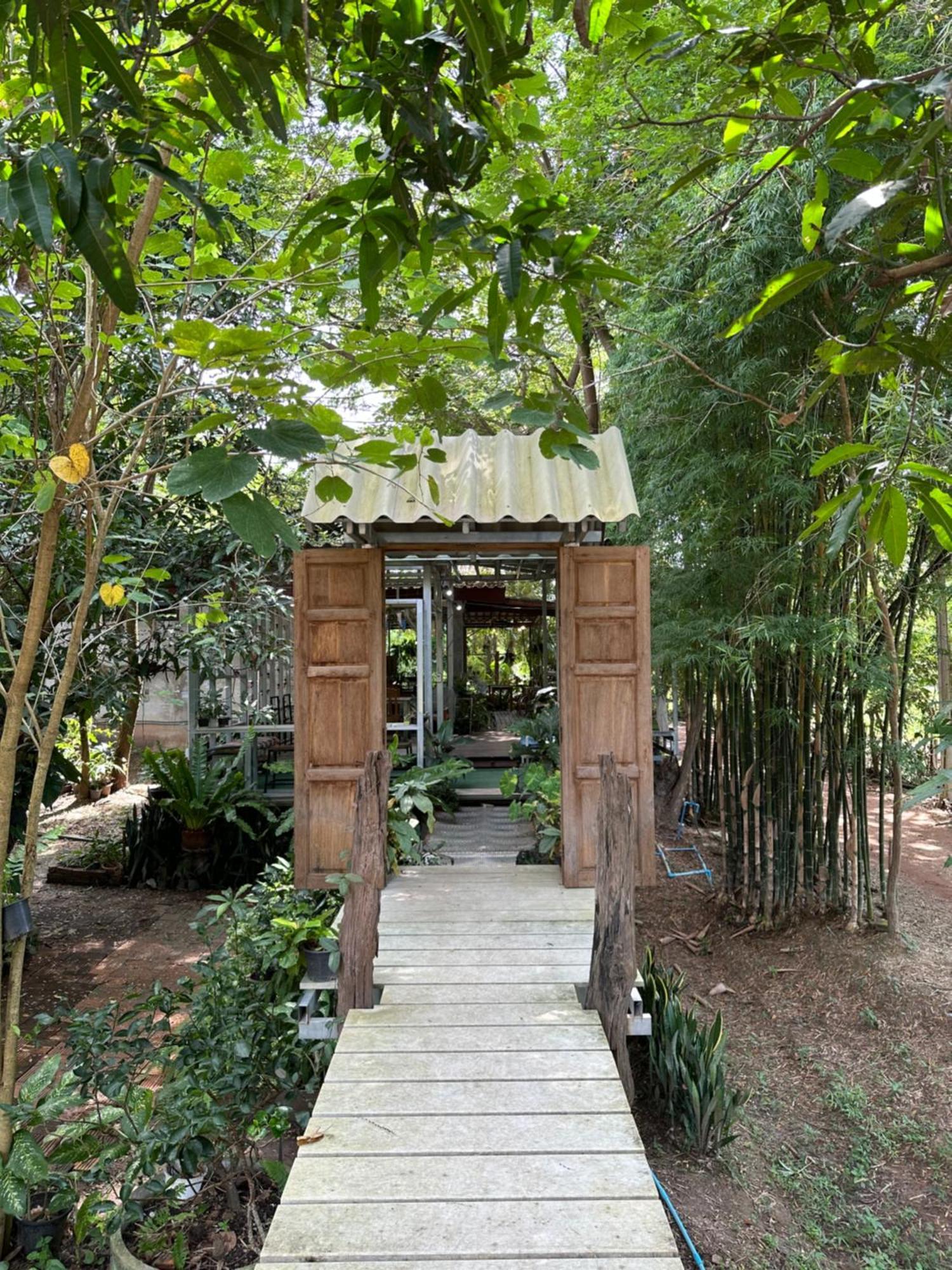 Baan Suan Duang Porn Resort Ban Phae  Exterior photo